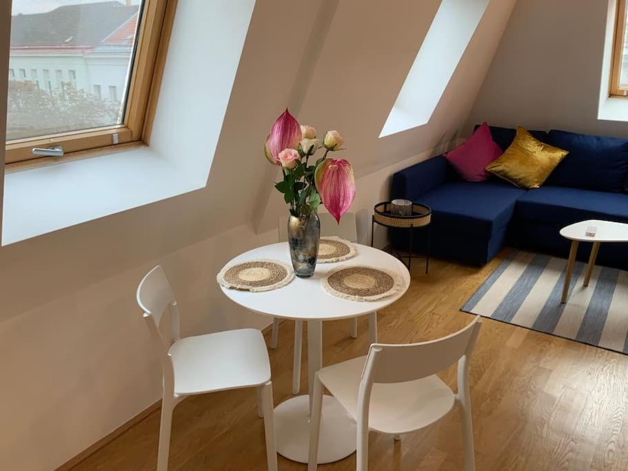 Ferienwohnung The Viewpoint L Dg4'12 Wien Exterior foto